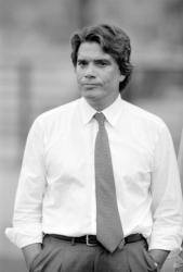 [Bernard Tapie, président de l'Olympique de Marseille]