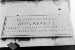 [Plaque en marbre de la rue du Colonel-Chambonnet]