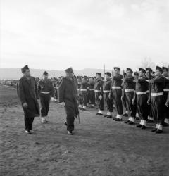 [Revue militaire à Sathonay-Camp]