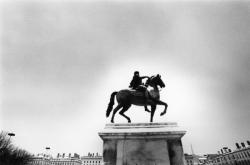 [Monument équestre de Louis XIV, place Bellecour]