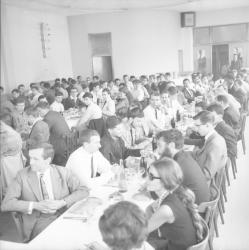 Conférence-repas