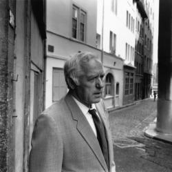 [Maurice Vanario, sous-archiviste de la Ville de Lyon]