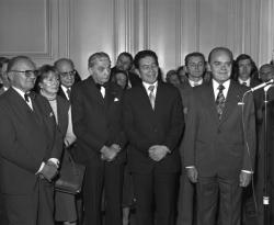 Remise de médailles à Roger Grivel par l'ambassadeur de Pologne à Lyon