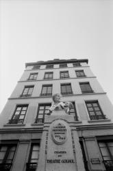 [Monument à Laurent Mourguet]