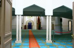 Grande mosquée de Lyon Badr Eddine, salle de prière