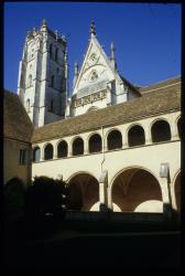 [Le cloître et l'église du monastère royal de Brou, Bourg-en-Bresse]