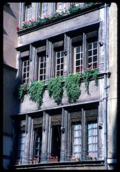 [Bâtiment place du gouvernement, Saint-Jean]