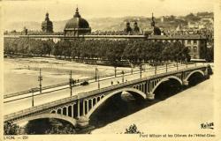 Lyon. - Pont Wilson et les Dômes de l'Hôtel-Dieu