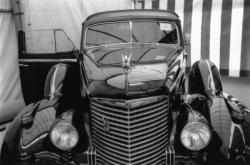 [Cadillac V16 1938 du Pape Pie XII (?)]