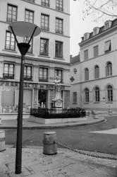 [Monument à Laurent Mourguet]