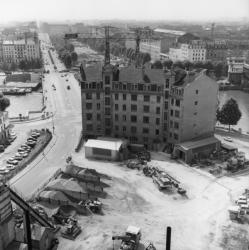 [Axe Est-Ouest de Lyon. La montée de Choulans et le cours de Verdun]