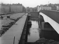 [Démolition du Pont Morand]