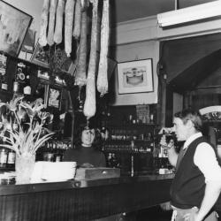 [Café des Fédérations, rue du Major-Martin]