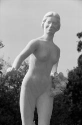 [Statue "Floréal" au Parc de la Tête-d'Or]