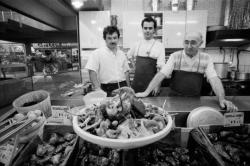 [Les écaillers des Halles de Lyon]