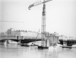 [Construction du nouveau pont Morand]
