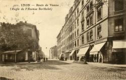 Lyon. - Route de Vienne (angle de l'avenue Berthelot)