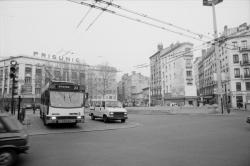 [Le Prisunic de la place du Pont]