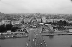 [Lyon vu du ciel. Vue aérienne, juin 1984]