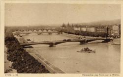 Lyon. - Perpectives des Ponts sur le Rhône