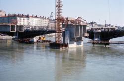 [Construction du nouveau Pont Morand]