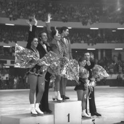 Palais des Sports de Gerland : patinage artistique avec remise de prix