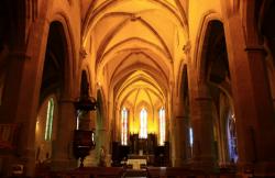 [Saint-Symphorien-sur-Coise, Eglise Collégiale, choeur et nef]