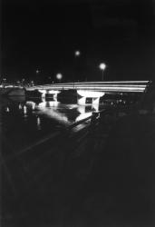 [Eclairage nocturne du pont Clemenceau]