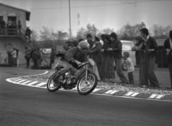 Course de motos dans la région