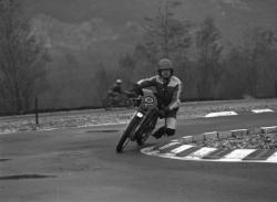 Course de motos dans la région