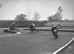 Course de motos dans la région