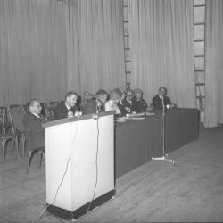 Conférence "Pour ou contre la peine de mort" (Jean Rostand)