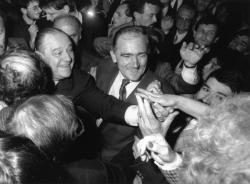 [Election présidentielle de 1988. Meeting de Raymond Barre au Palais des Sports]