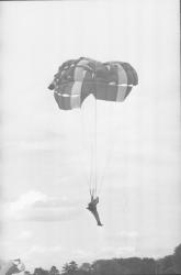 Ecole de Parachutisme de Corbas : remise de prix