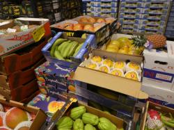 Fruits en vente au marché de gros de Lyon-Corbas