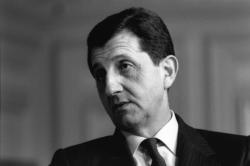[François Léonelli, secrétaire général de la préfecture du Rhône (1990-1991)]