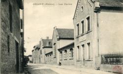 Grigny (Rhône). - Les écoles