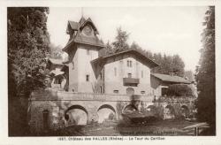 Château des Halles (Rhône). - La Tour du Carillon