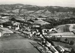 Les Halles (Rhône). - Vue générale aérienne