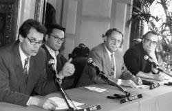 [Conférence de presse sur la direction des théâtres lyonnais. Acte de naissance officiel des théâtres de la Croix-Rousse et du Point-du-Jour]