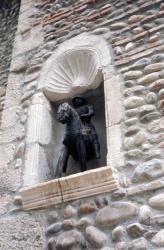 [Statue en bois de Saint-Georges à Pérouges (Ain)]