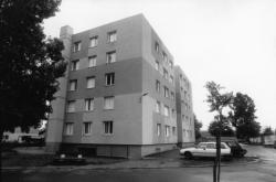 [Cité H.L.M. des Brosses à Mions (Rhône)]