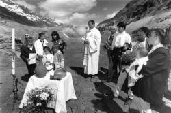 [Baptêmes sur le site de l'ancien village de Tignes (Savoie)]