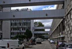 Campus de la DOUA, rue Raphaël Dubois en rénovation, Villeurbanne