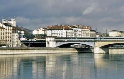 [Quai et viaduc de Perrache]