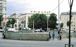 [Magasin Prisunic de la place du Pont]