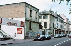 [Avenue des Frères Lumière]