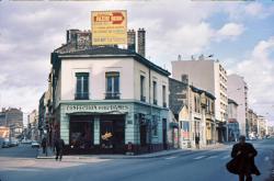 [Avenue Roger-Salengro à Villeurbanne (Rhône)]