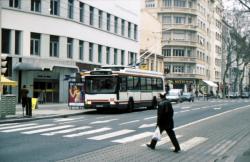 [Trolleybus (ligne 18), avenue Jean-Jaurès]