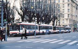 [Trolleybus (ligne 18), place Jean-Macé]